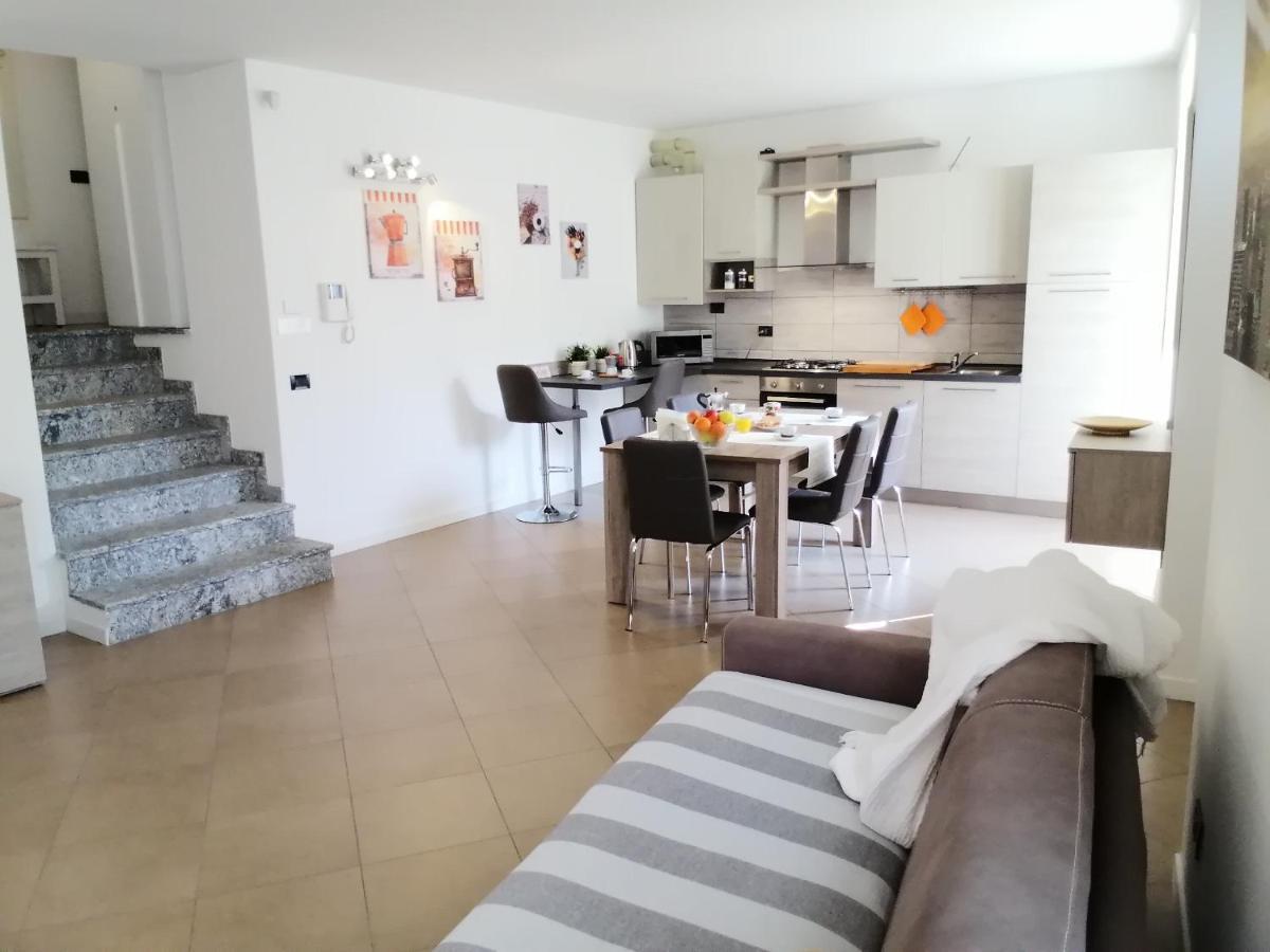 Bellagio Dreams Apt, Pool, With Private Garden, Near Lake Exterior foto